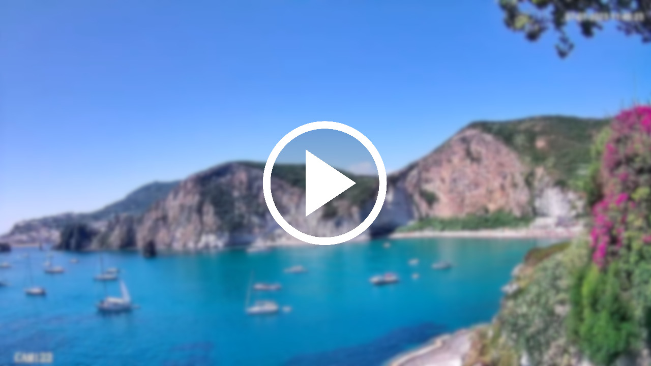 Anteprima webcam Frontone, vista sul mare